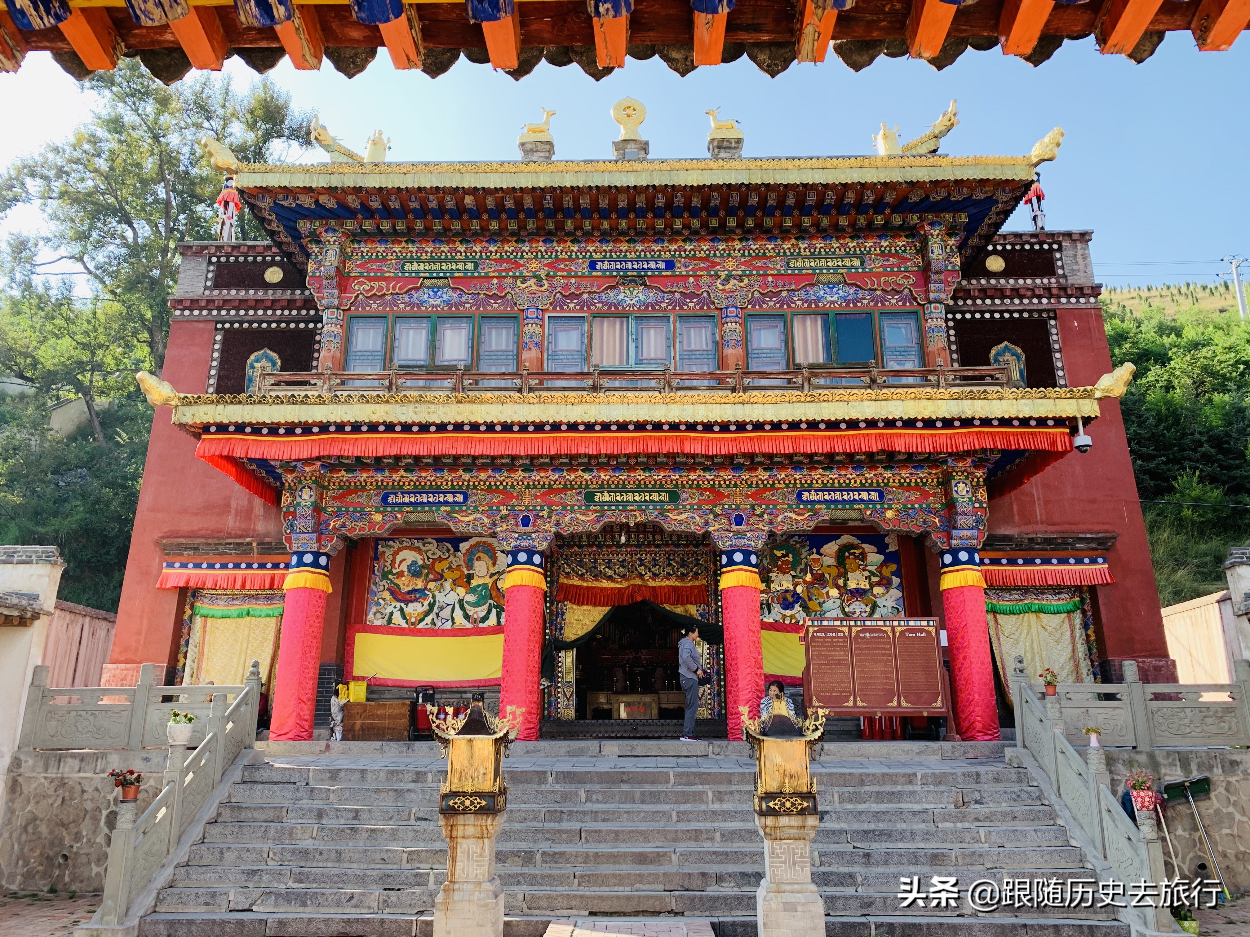 西宁这座佛教胜地塔尔寺，庄严神圣宏伟壮观，历经600年享誉世界
