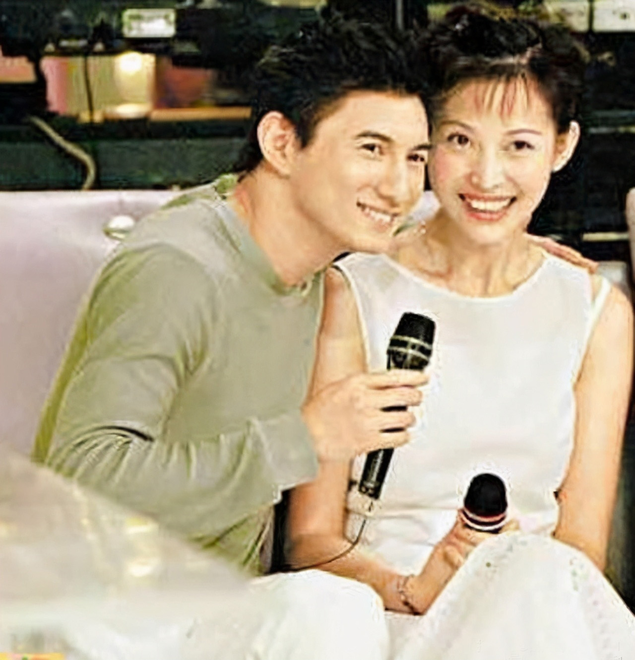 著名演员张晋：曾是蔡少芬背后的男人，融洽妻子与岳父母的关系