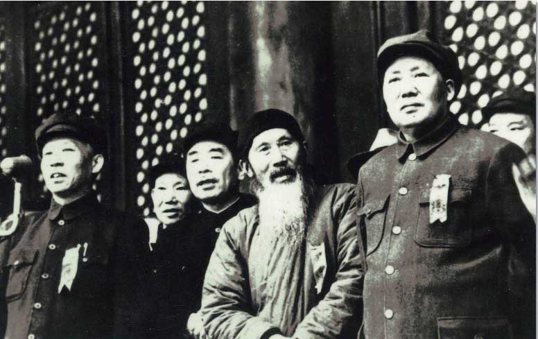 清朝海军总司令萨镇冰，49年坚持留大陆，听闻志愿军胜利流出热泪