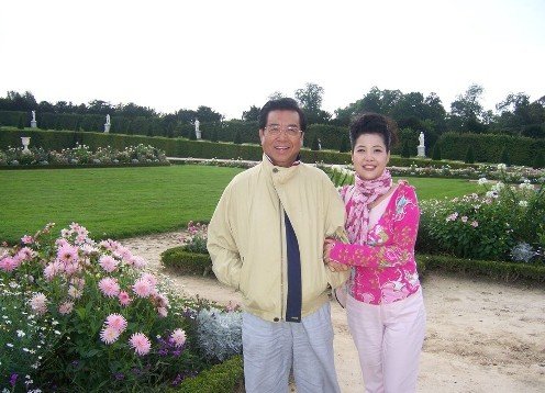 李双江妻子梦鸽：嫁大27岁老公超幸福，然而儿子却成了我的烦恼